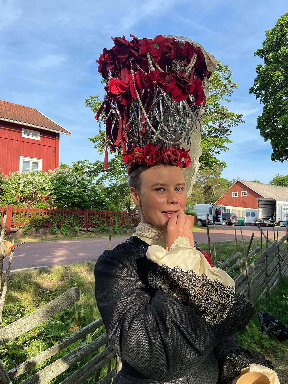 Amanda Jansson, bild från inspelning med filmen Stormskärs Maja